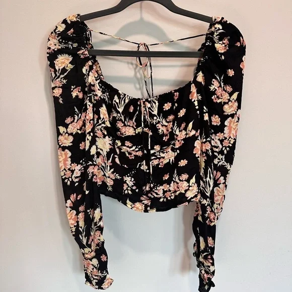 Free People Hilary Print Keyhole Neck Top - Picture 2 of 10